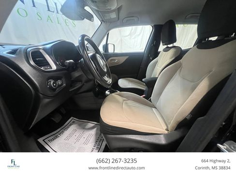 Used 2015 Jeep Renegade Latitude w/ Popular Equipment Group image 9