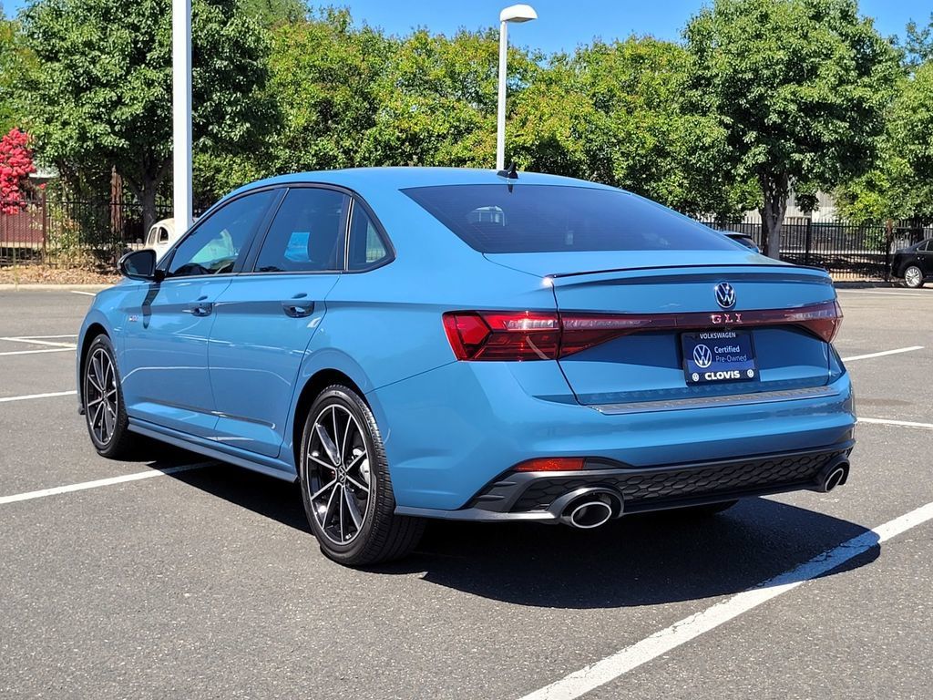 Used 2025 Volkswagen Jetta GLI Autobahn FWD image 8
