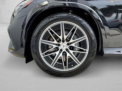 New 2025 Mercedes-Benz GLC 63 AMG S image 14