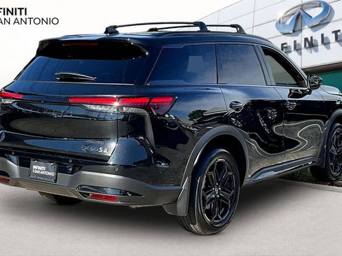 Certified 2026 INFINITI QX60 Sport AWD/4WD image 2