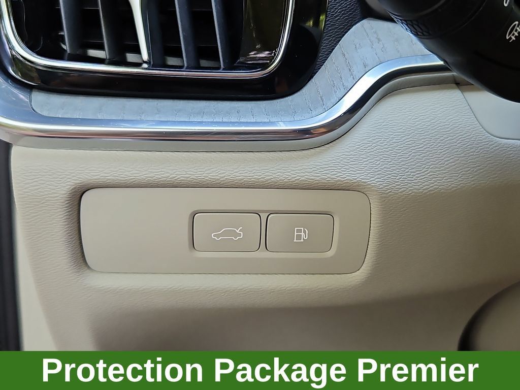 Used 2024 Volvo S60 T8 Plus w/ Protection Package Premier AWD/4WD image 15