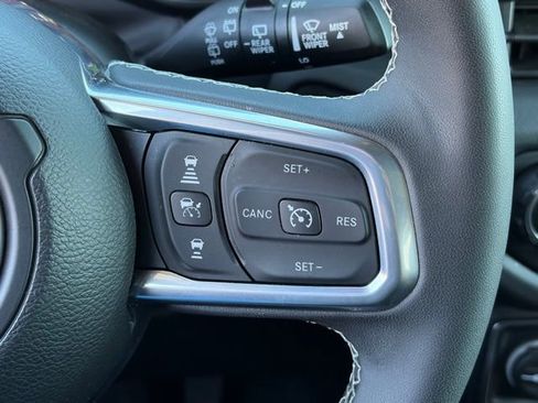 Certified 2025 Jeep Wrangler Unlimited Sahara w/ Safety Group image 23