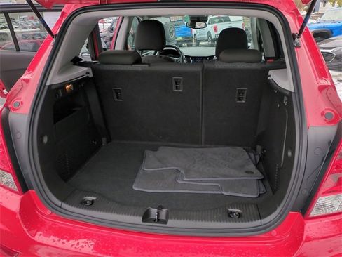 Certified 2020 Chevrolet Trax LS w/ Tint and Cruise Package image 23