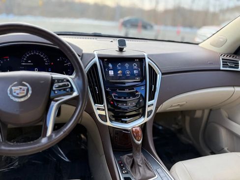 Used 2016 Cadillac SRX Luxury w/ Driver Awareness Package image 18