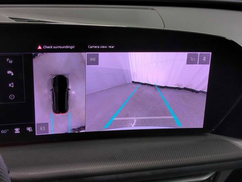 New 2025 Audi SQ5 Premium Plus image 32