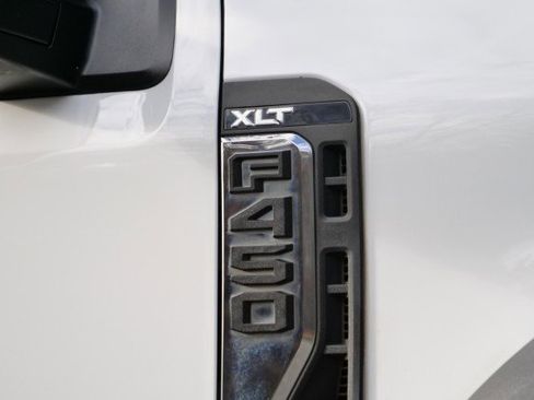 Used 2023 Ford F450 XLT w/ XLT Value Package image 10