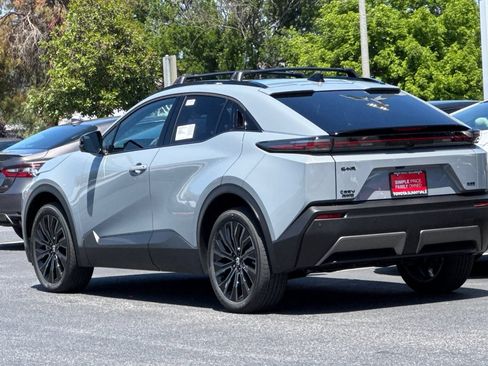 New 2026 Toyota C-HR AWD/4WD image 7