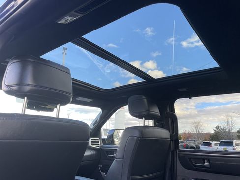 Certified 2025 Toyota Sequoia Platinum image 22