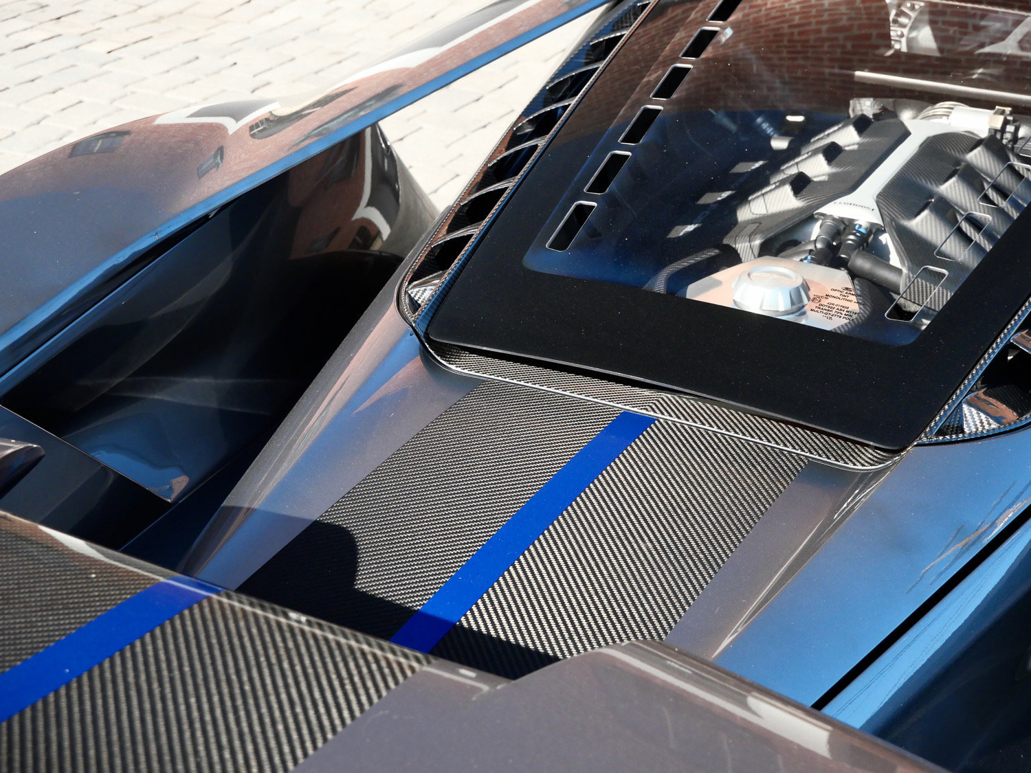 Used 2020 Ford GT Carbon Series RWD image 26