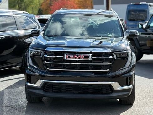 Used 2025 GMC Acadia Elevation image 41