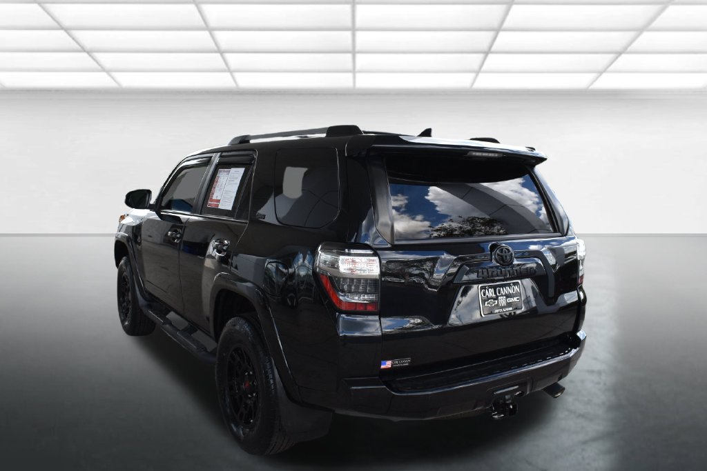 Used 2021 Toyota 4Runner SR5 Premium w/ Moonroof Package AWD/4WD image 8