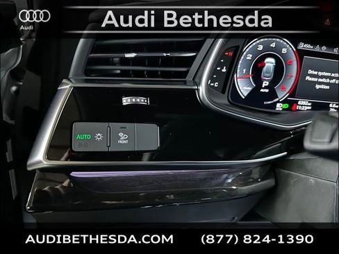 Certified 2025 Audi Q8 Premium Plus image 15