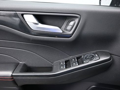 Used 2024 Ford Escape ST-Line image 17