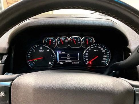Used 2015 Chevrolet Tahoe LTZ AWD/4WD image 15