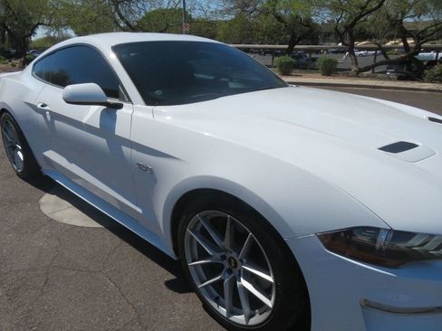 Used 2018 Ford Mustang GT image 9