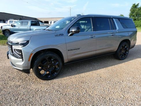 New 2026 Chevrolet Suburban High Country AWD/4WD image 7