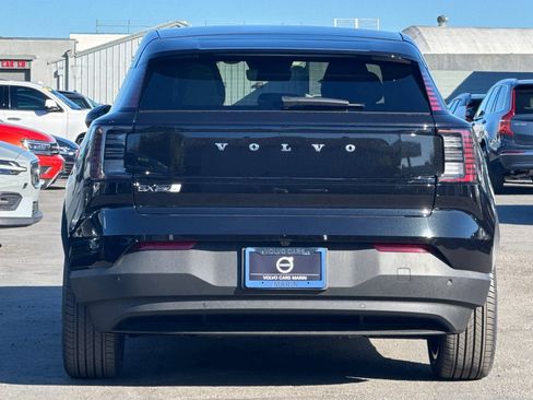 New 2026 Volvo EX30 Plus w/ Protection Package Premier AWD/4WD image 7