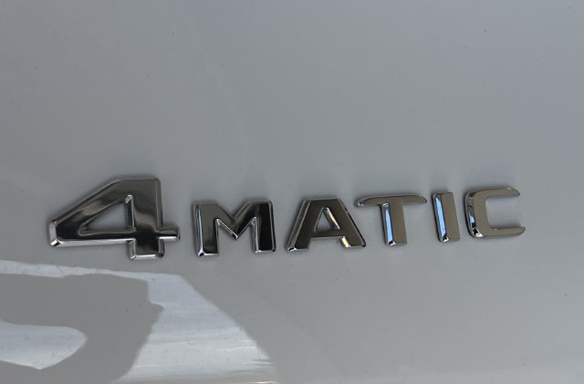 Used 2021 Mercedes-Benz GLC 300 4MATIC image 20