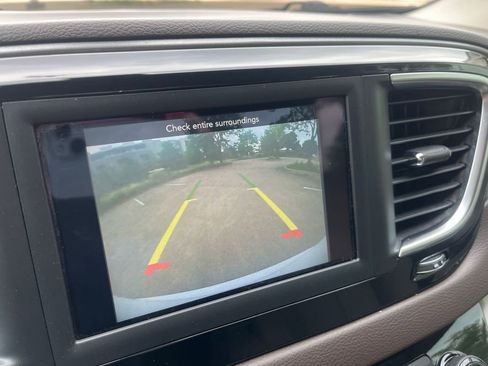 Used 2020 Chrysler Voyager LX w/ Cold Weather Group image 26