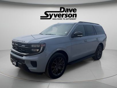 New 2026 Ford Expedition Platinum w/ Stealth Appearance Package