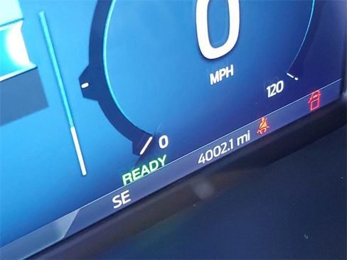 Certified 2025 Ford F150 XLT w/ Equipment Group 301A Standard image 16