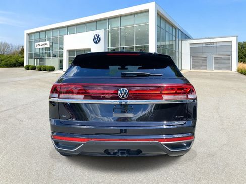 Certified 2026 Volkswagen Atlas Cross Sport SE AWD/4WD image 4