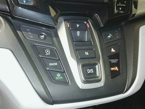 Used 2022 Honda Odyssey EX image 20