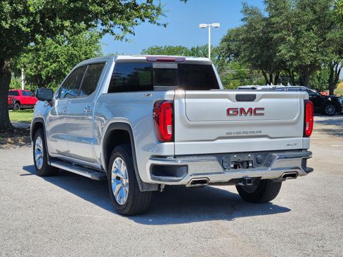 Used 2020 GMC Sierra 1500 SLT AWD/4WD image 4
