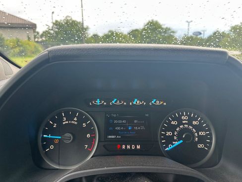 Used 2018 Ford F150 XLT w/ Equipment Group 302A Luxury AWD/4WD image 21