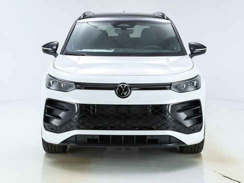 New 2026 Volkswagen Tiguan SE R-Line image 55