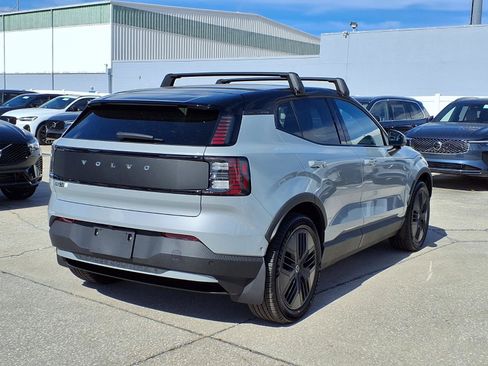 New 2026 Volvo EX30 Cross Country Ultra AWD/4WD image 7