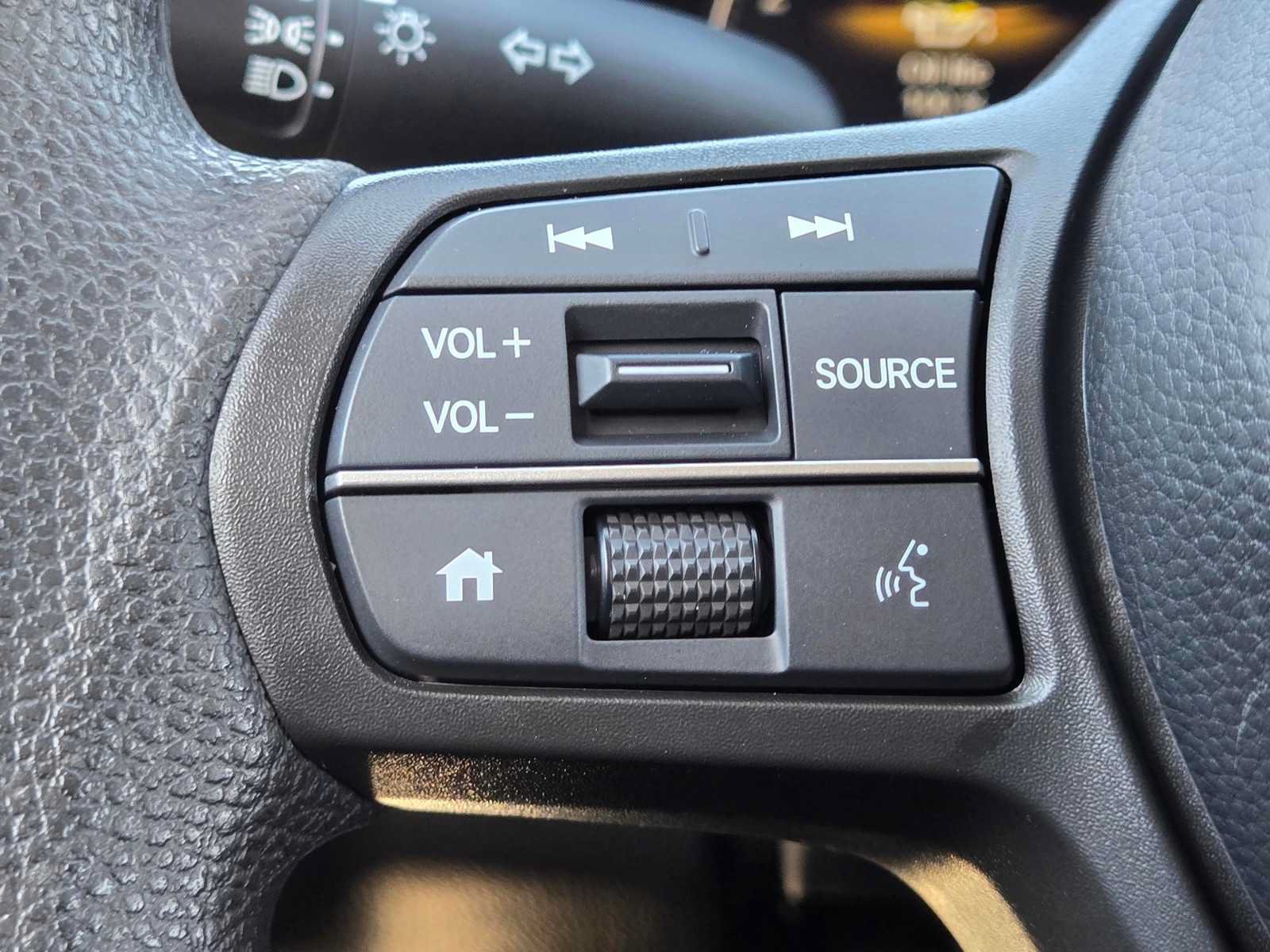 Used 2025 Honda HR-V LX image 26
