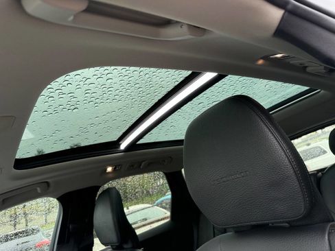Used 2019 Volvo XC60 T5 Inscription w/ Protection Package Premier AWD/4WD image 17
