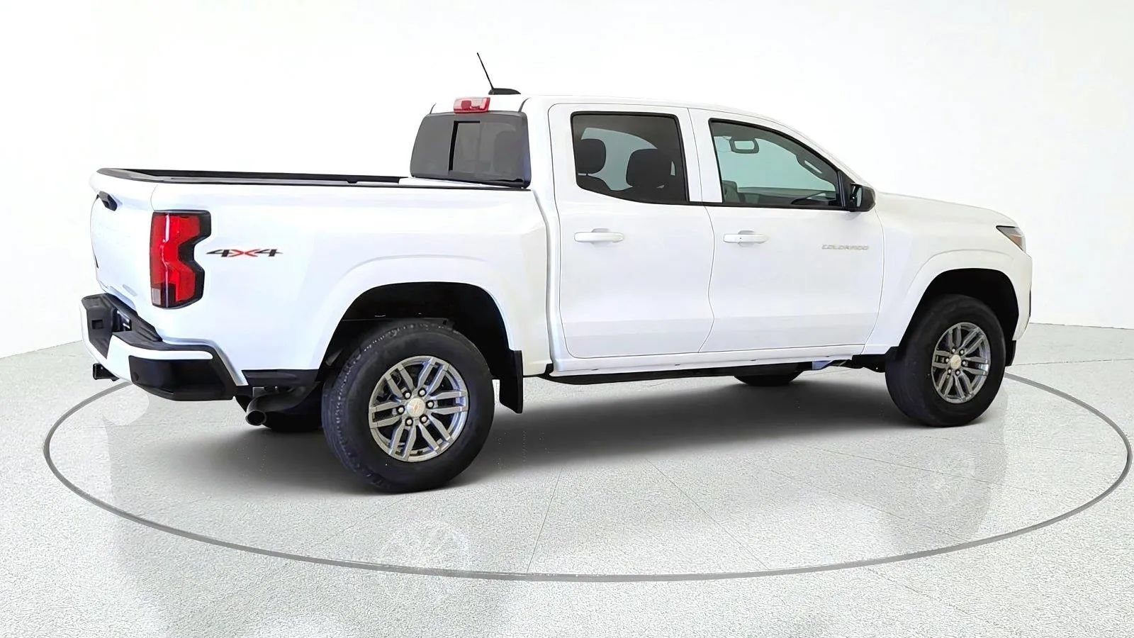 New 2026 Chevrolet Colorado LT w/ Advanced Trailering Package AWD/4WD image 9
