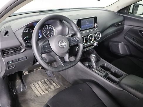 Used 2024 Nissan Sentra S image 24