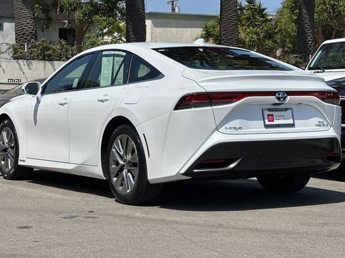 Used 2022 Toyota Mirai w/ Advanced Technology Package RWD image 6