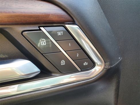 Used 2024 GMC Sierra 2500 Denali Ultimate w/ Max Trailering Package image 10