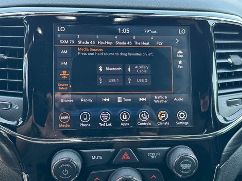 Used 2020 Jeep Grand Cherokee Altitude image 10