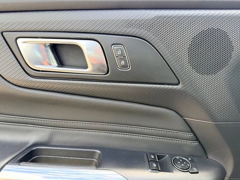 Used 2025 Ford Mustang Premium RWD image 9