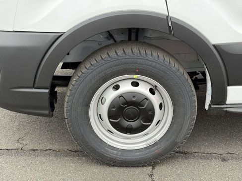 New 2026 Ford Transit 150 148 Medium Roof w/ Load Area Protection Package image 9