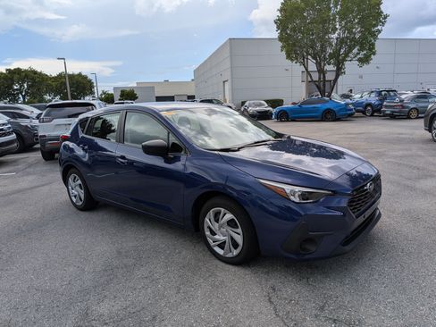 Used 2024 Subaru Impreza 2.0i AWD/4WD image 2