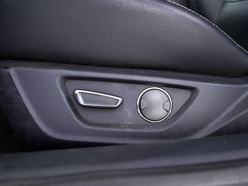 Used 2019 Ford Mustang Premium RWD image 16
