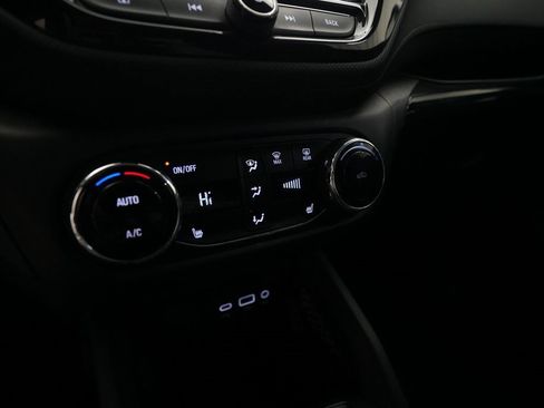 Used 2021 Chevrolet TrailBlazer LT w/ Convenience Package image 20