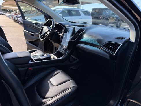 Used 2021 Ford Edge Titanium w/ Cargo Accessory Package FWD image 15