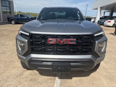 Used 2024 GMC Canyon Elevation w/ Trailering Package RWD image 10