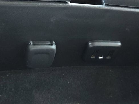 Used 2017 GMC Sierra 1500 4x4 Double Cab image 28