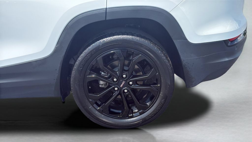 Used 2022 GMC Terrain SLT w/ Elevation Edition FWD image 22