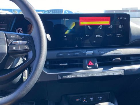 New 2026 Kia K4 LXS image 19