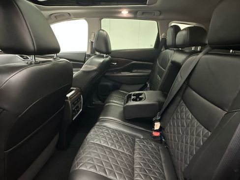Certified 2019 Nissan Murano Platinum AWD/4WD image 10