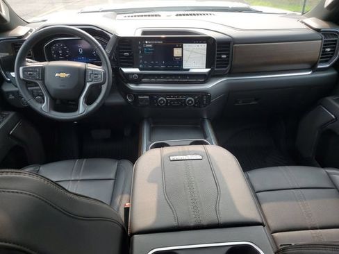 Certified 2026 Chevrolet Silverado 2500 High Country w/ High Country Premium Package AWD/4WD image 27